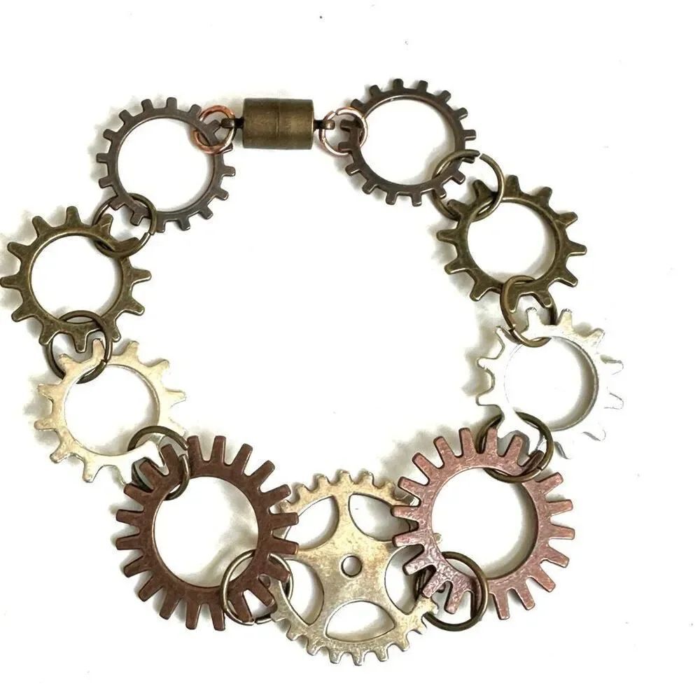 Tri tone gears bracelet